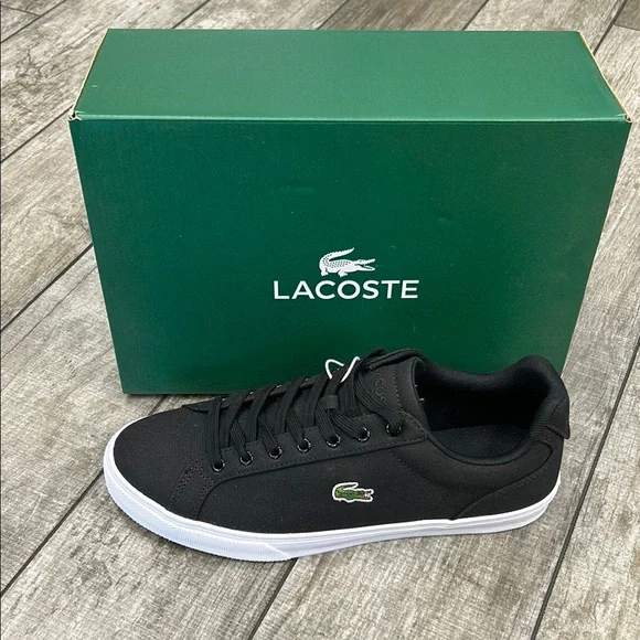 NWT Lacoste mens Shoes LACOSTE MEN SPORT WHITE SZ 11 NWT Bayliss Leather Perforated  main image 3
